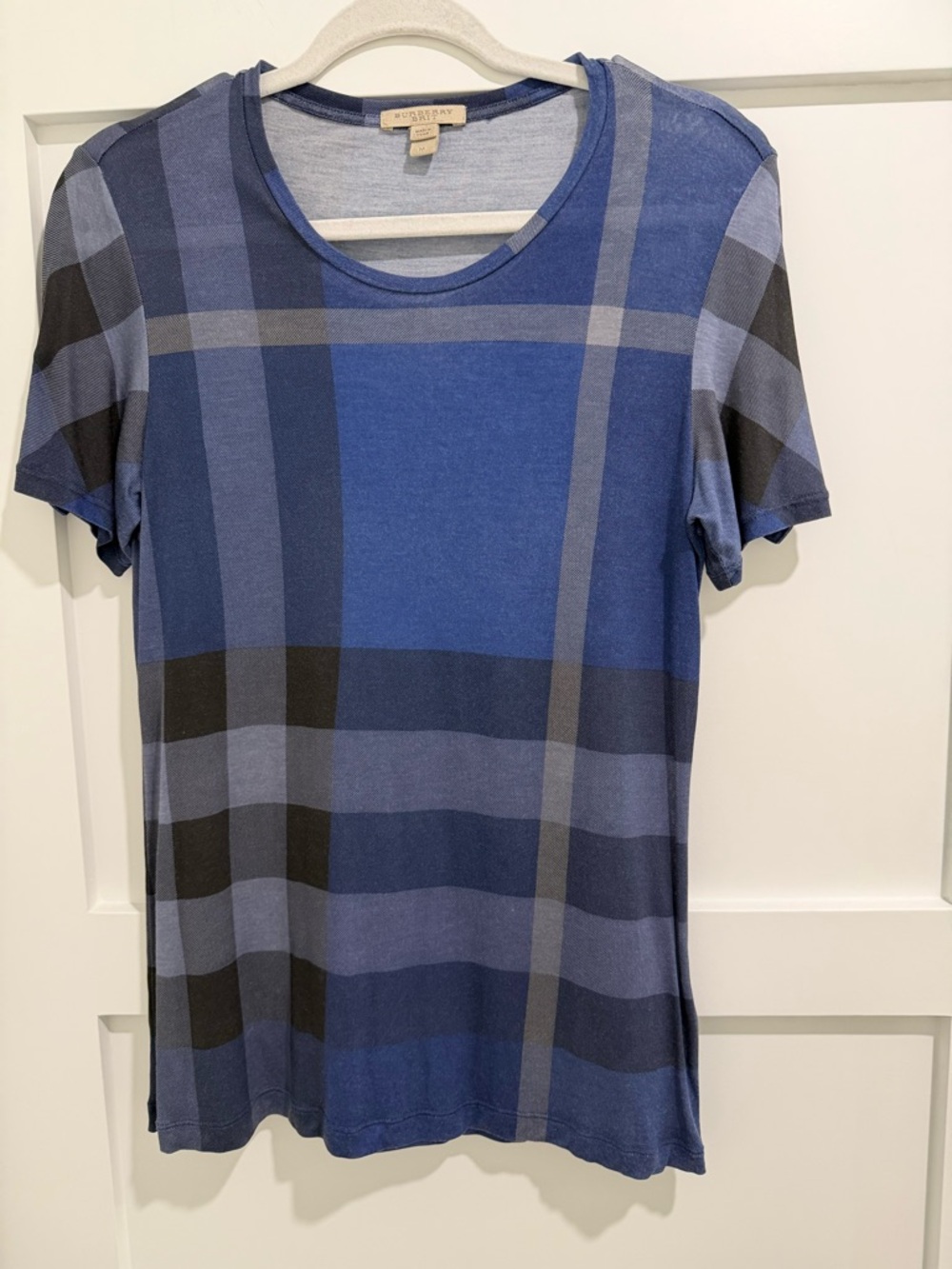 Burberry Brit Women’s Blue Plaid Crewneck Tee size Medium shortsleeved tshirt - Picture 10 of 10